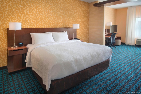 Fairfield Inn & Suites Syracuse Carrier Circle